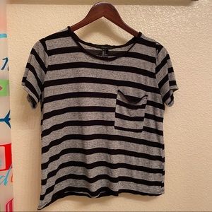 GRAY AND BLACK STRIPED POCKET TEE